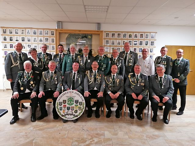 25 Jahre „König der Könige“ – Jubiläumsschießen im Berger Stadtgebiet